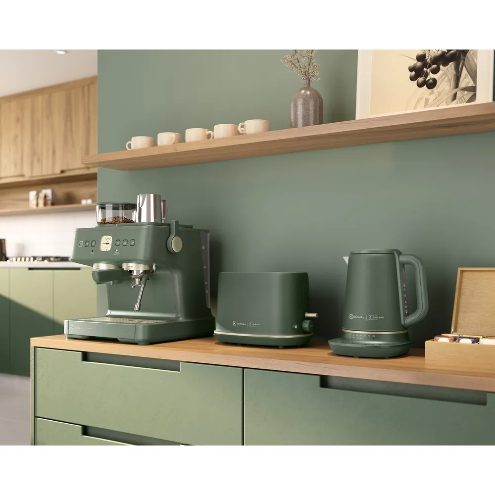 Torradeira Elétrica Electrolux Verde Linha 100 anos Celebre Sensações (TOP75)